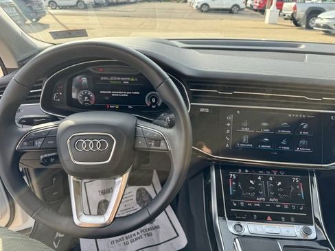 Used 2023 Audi Q7 3.0T Prestige image 15