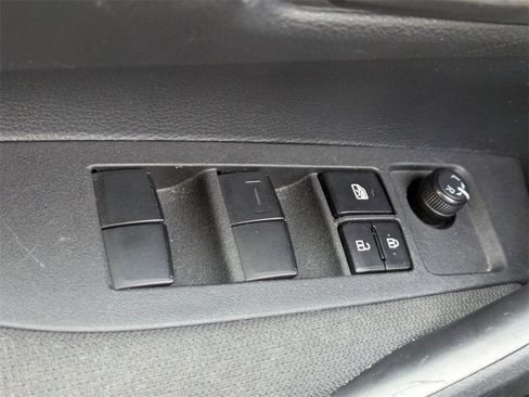 Used 2024 Toyota Corolla LE image 23