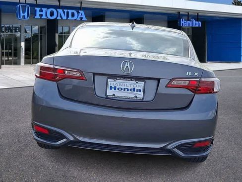 Used 2017 Acura ILX image 7