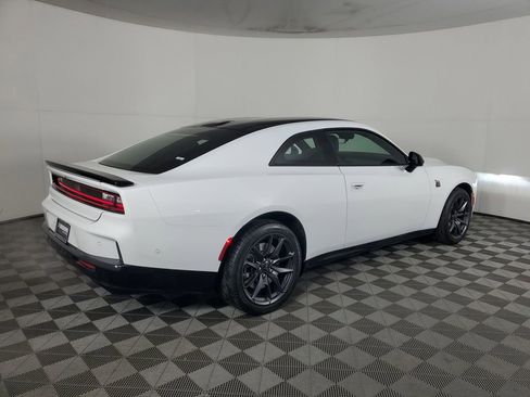 New 2026 Dodge Charger Scat Pack w/ Blacktop Package AWD/4WD image 4