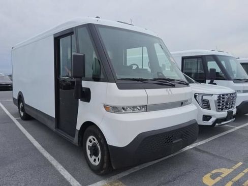 Used 2024 Chevrolet Brightdrop 600 w/ Commercial Equipment Package AWD/4WD image 2