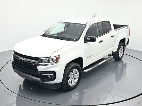 Used 2022 Chevrolet Colorado Z71 AWD/4WD image 28