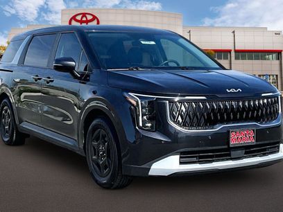 Used 2025 Kia Carnival LX