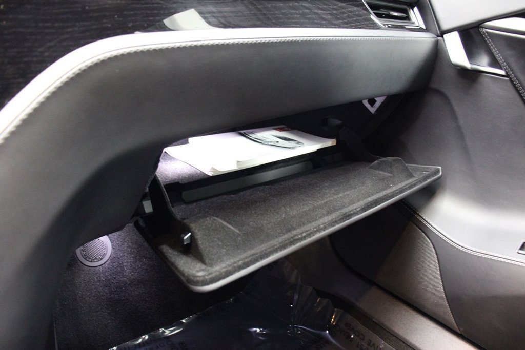 Used 2018 Tesla Model S AWD image 50