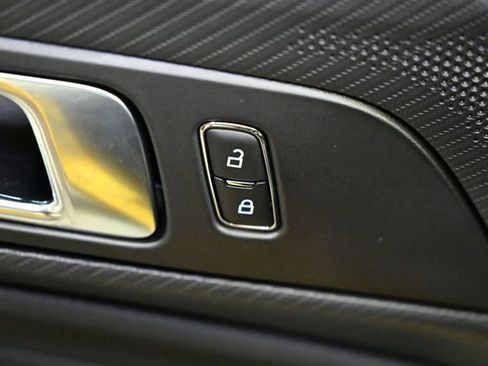 Used 2024 Ford Mustang GT Premium image 43