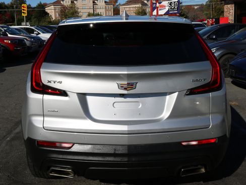 Used 2021 Cadillac XT4 Luxury w/ Cold Weather Package image 18