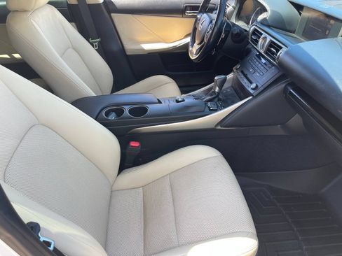 Used 2016 Lexus IS 200t w/ Navigation System Package RWD image 12