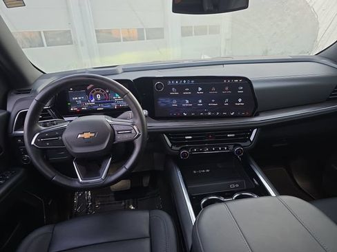 Certified 2025 Chevrolet Tahoe LT w/ Comfort Package AWD/4WD image 16