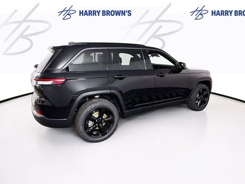 New 2026 Jeep Grand Cherokee Limited AWD/4WD image 34