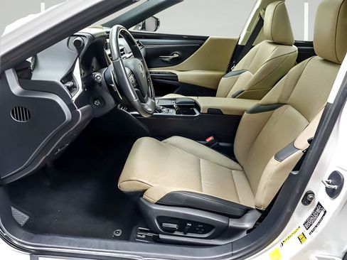 Used 2020 Lexus ES 350 w/ Accessory Package 2 FWD image 8