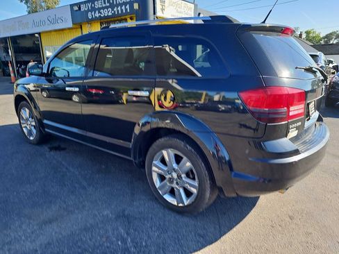 Used 2010 Dodge Journey R/T w/ Flexible Seating Group image 11