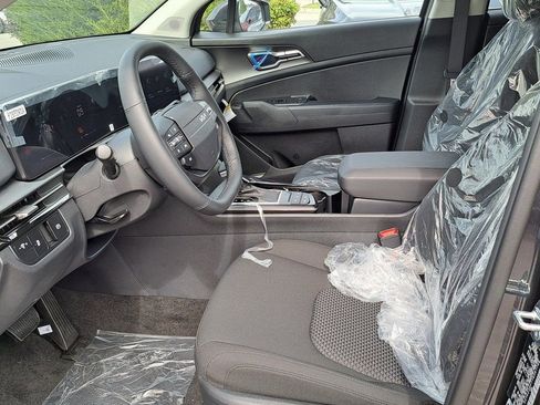 New 2026 Kia Sportage LX w/ LX Convenience Package image 12