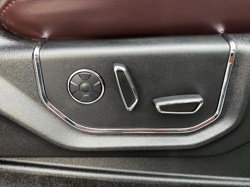 Certified 2017 Ford F350 Platinum w/ Platinum Ultimate Package image 11