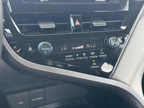 Used 2023 Toyota Camry LE FWD image 24