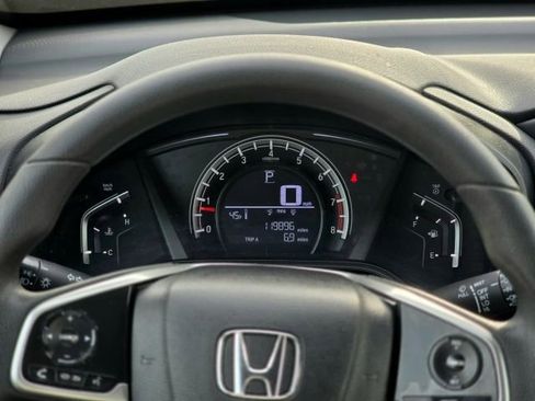 Used 2017 Honda CR-V LX image 13