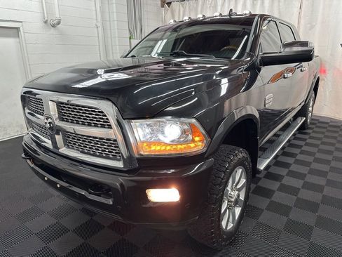 Used 2017 RAM 2500 Longhorn w/ Convenience Group AWD/4WD image 4