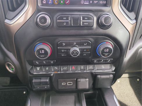 Used 2023 Chevrolet Silverado 2500 High Country w/ Safety Package II AWD/4WD image 25