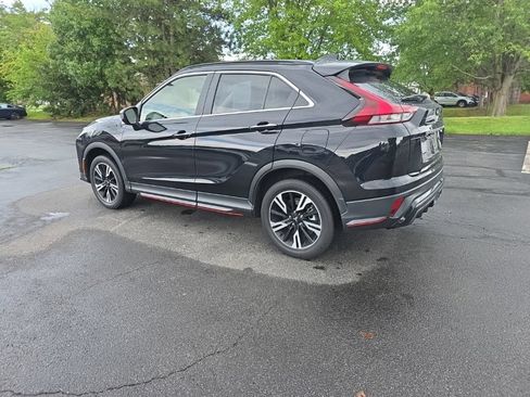 Used 2023 Mitsubishi Eclipse Cross AWD image 5