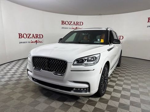 Used 2024 Lincoln Aviator Black Label w/ Dynamic Handling Package AWD/4WD image 4