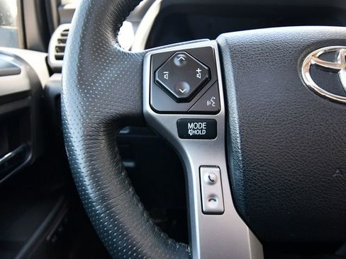 Used 2020 Toyota 4Runner Limited AWD/4WD image 21