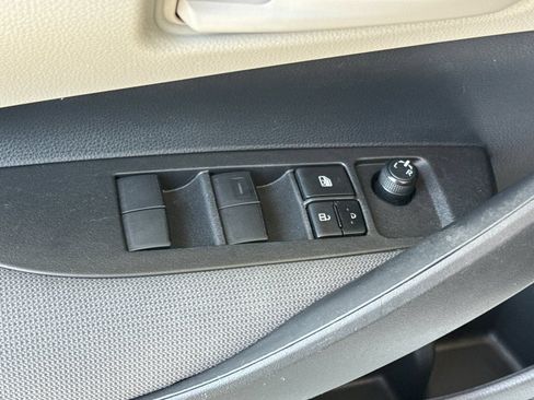 Certified 2023 Toyota Corolla LE w/ Carpet Mat Package (TMS) FWD image 15