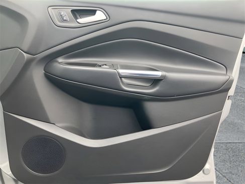 Used 2018 Ford Escape Titanium w/ Ford Safe & Smart Package image 49