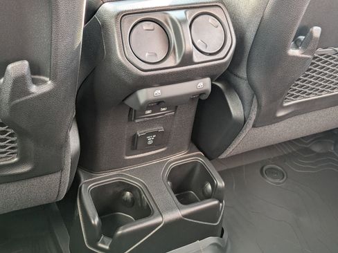 New 2026 Jeep Wrangler Unlimited Rubicon image 16