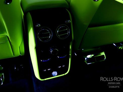 New 2027 Rolls-Royce Cullinan Black Badge AWD/4WD image 22
