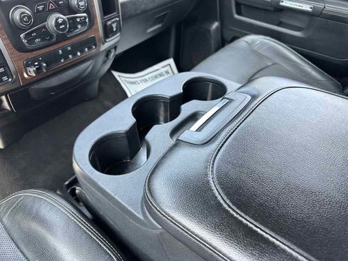 Used 2014 RAM 1500 Laramie image 22