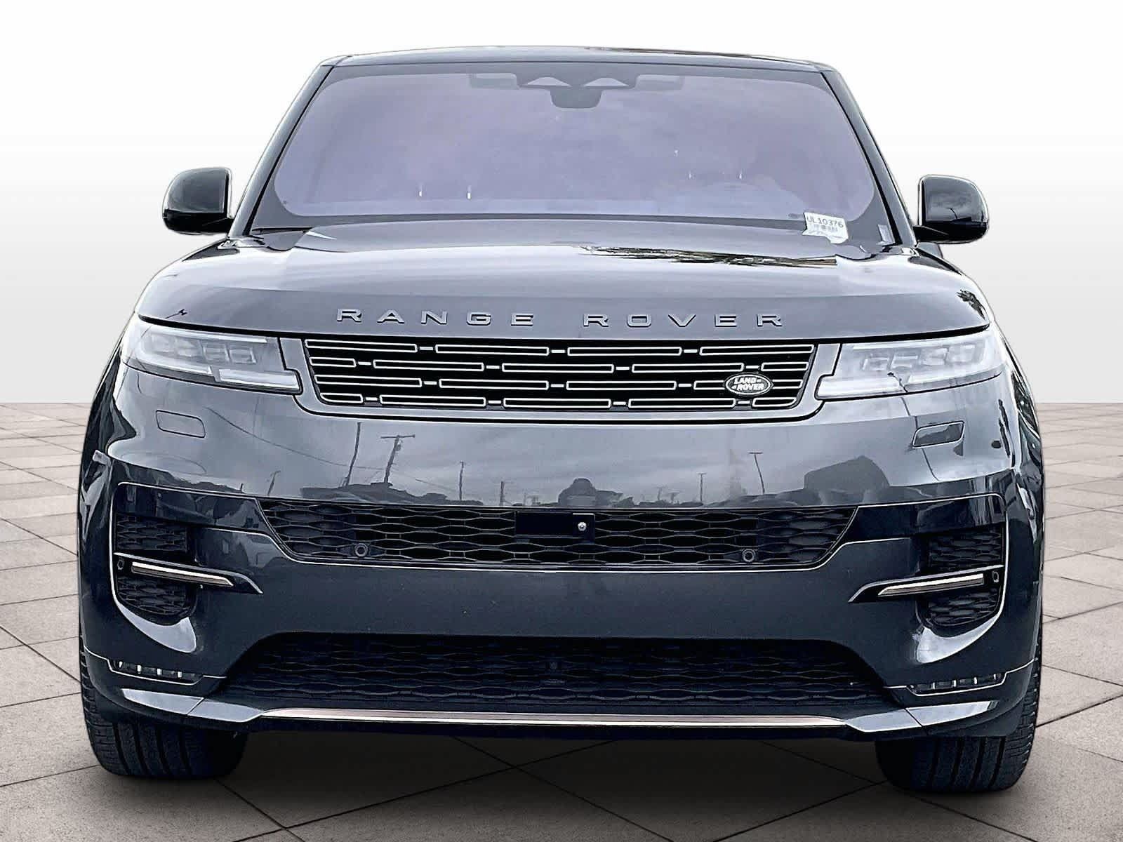 Used 2023 Land Rover Range Rover Sport SE Dynamic AWD/4WD image 3