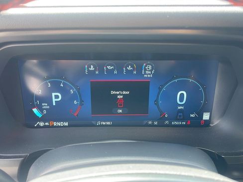 Used 2025 Ford F150 Raptor AWD/4WD image 14