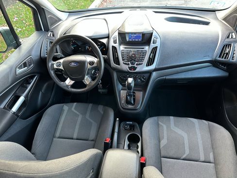 Used 2015 Ford Transit Connect XLT image 31