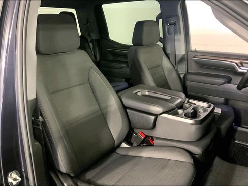 Used 2024 Chevrolet Silverado 1500 LT AWD/4WD image 7