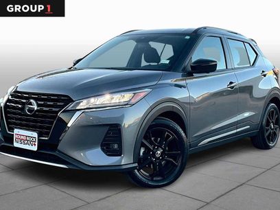 Certified 2021 Nissan Kicks SR