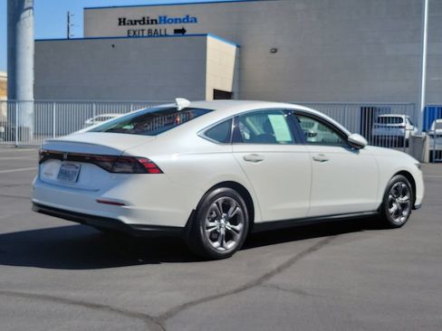 Certified 2023 Honda Accord EX image 5