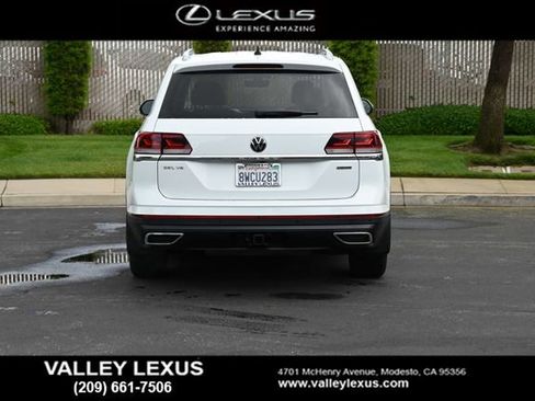 Used 2021 Volkswagen Atlas SEL Premium image 5