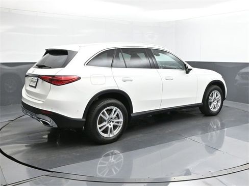New 2025 Mercedes-Benz GLC 300 image 15