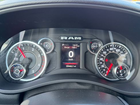 Used 2024 RAM 3500 Big Horn image 29