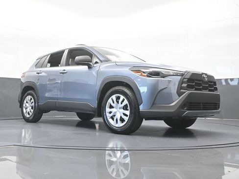 Used 2026 Toyota Corolla Cross L FWD image 54