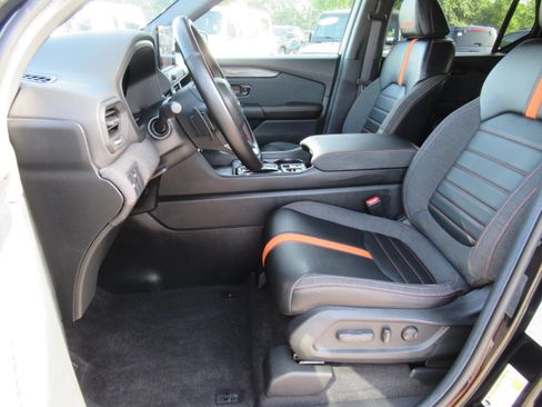 Used 2026 Honda Passport TrailSport image 19