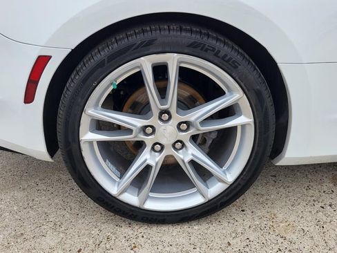 Used 2021 Chevrolet Camaro LT w/ RS Package image 27