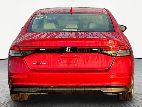 Used 2023 Honda Accord LX image 5