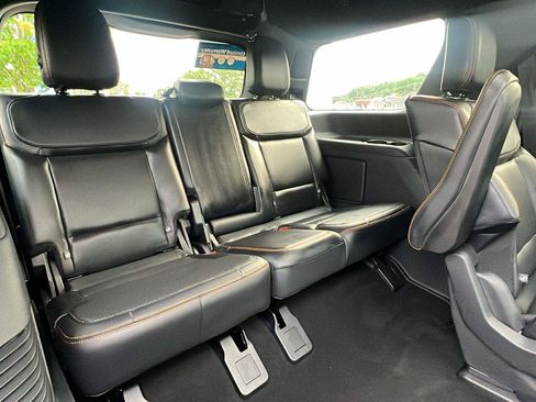 Used 2026 Ford Expedition Tremor AWD/4WD image 16
