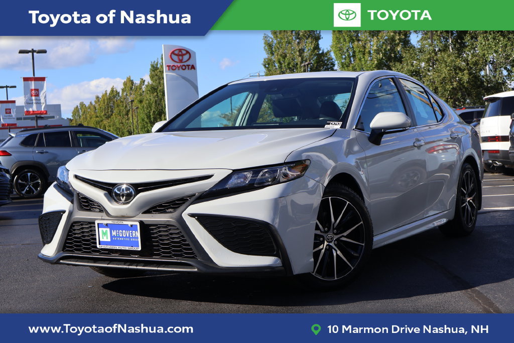 Certified 2024 Toyota Camry SE w/ Cold Weather Package AWD/4WD image 1
