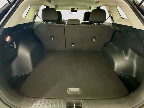 Used 2025 Kia Sportage LX image 29