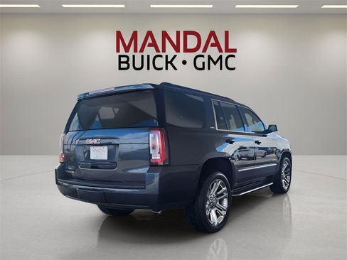 Used 2020 GMC Yukon SLT w/ Premium Edition image 6