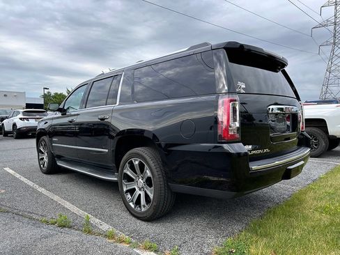 Used 2017 GMC Yukon XL Denali w/ Open Road Package AWD/4WD image 3