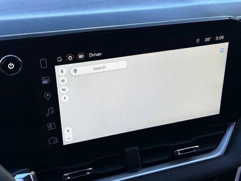 Used 2025 Chevrolet Equinox LT image 7