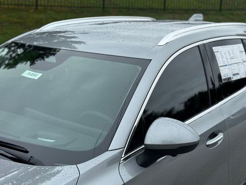 New 2025 Buick Envision Preferred image 9