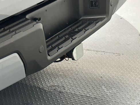 Certified 2022 Nissan Frontier PRO-4X AWD/4WD image 17